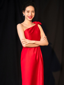 美女被草